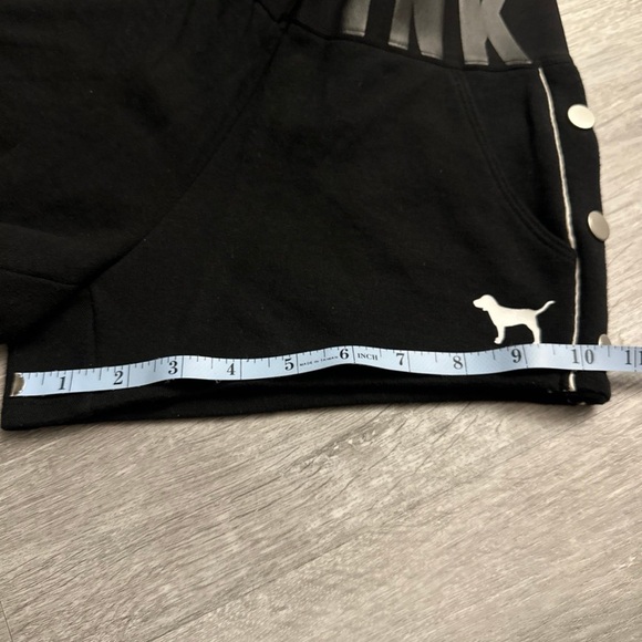 PINK Victoria's Secret Black Women's Elastic Waist Athletic Shorts size XS - Picture 9 of 9